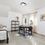 In Barbariga-apartment 2 Appartement