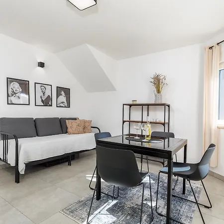 In Barbariga-apartment 2 Διαμέρισμα Peroj
